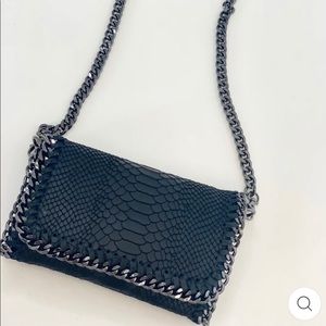 Chain Crossbody Bag